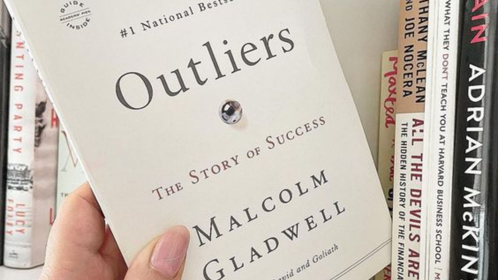 Book of the Month: Unlocking the Secrets of Success with Insights from Malcolm Gladwell’s “Outliers”