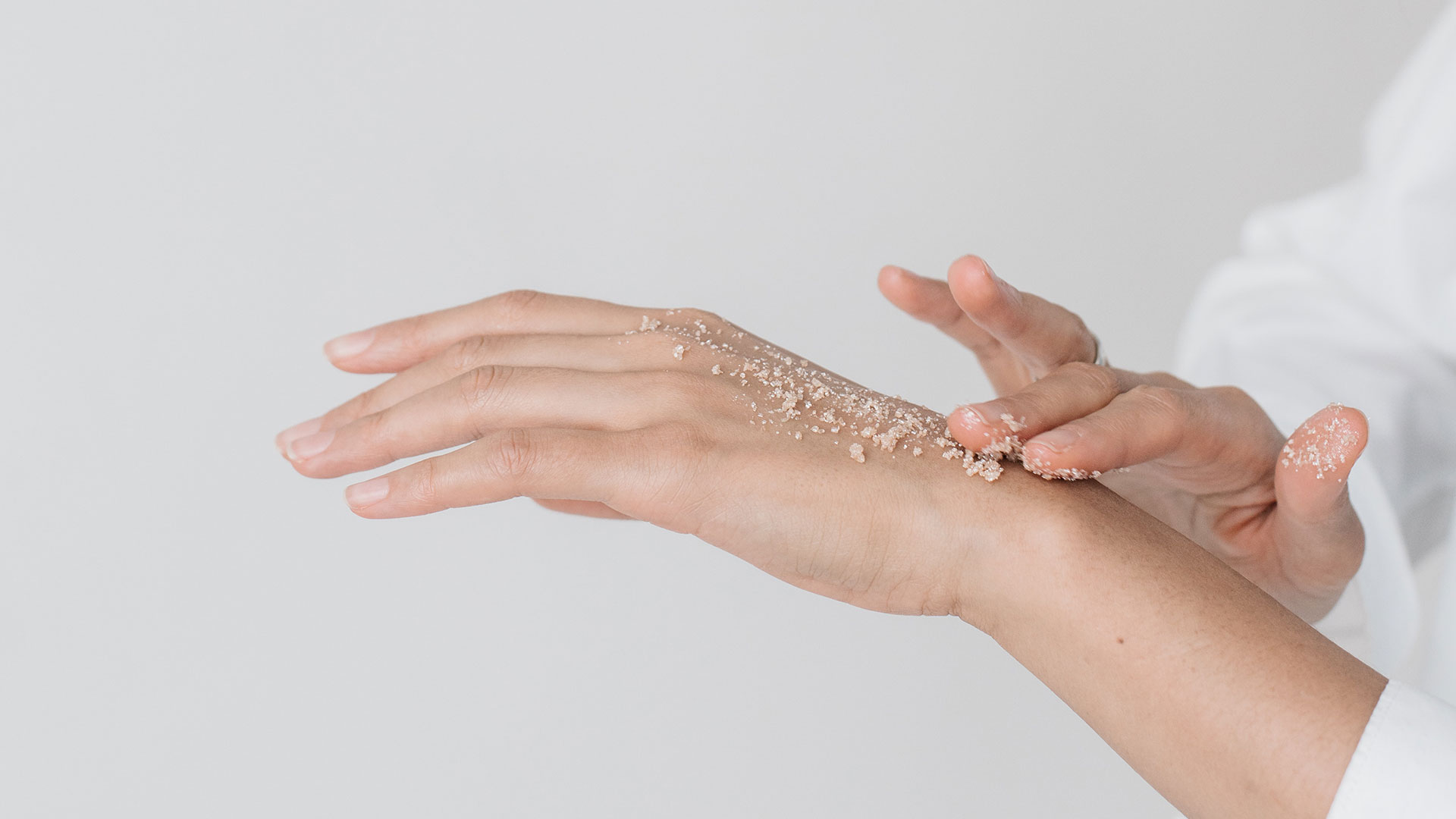 Skin Wins & Skin Sins: The Dos and Don’ts of Exfoliation Pre and Post-Care