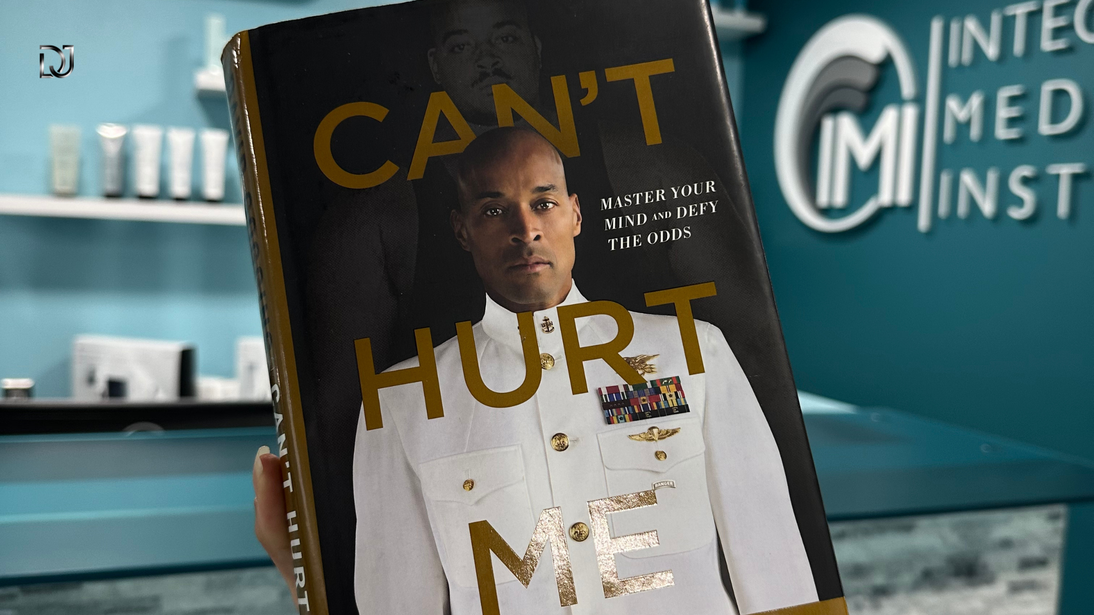 Book Review: “Can’t Hurt Me” by David Goggins – A Journey to Unbreakable Resilience
